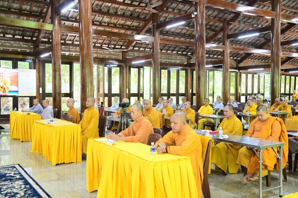 THIỂU DỤC TRI TÚC – LỐI SỐNG THÁNH THIỆN