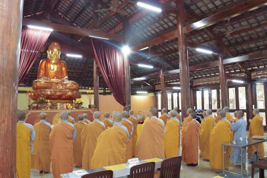TRANG NGHIÊM LỄ TÁC PHÁP AN CƯ KIẾT HẠ TẠI MÙA ĐẦU TIÊN HẠ TRƯỜNG CHÙA GIÁC NGỘ ĐẤT ĐỎ