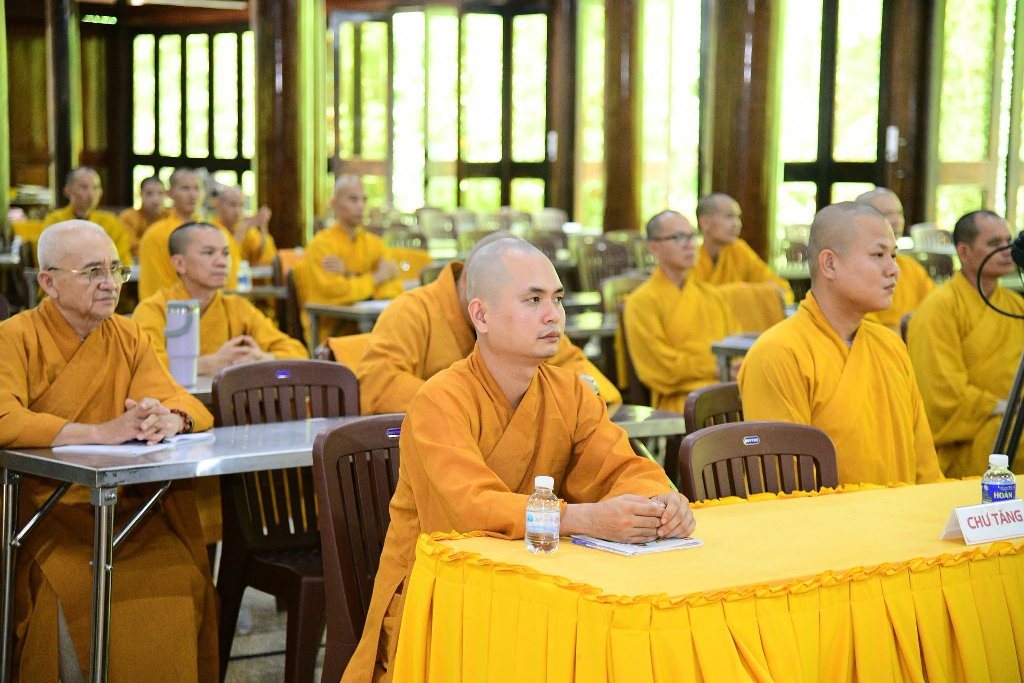 HẠ TRƯỜNG CHÙA GIÁC NGỘ: LẮNG SÂU LỜI DẠY VỀ TINH THẦN TÔN KÍNH TĂNG