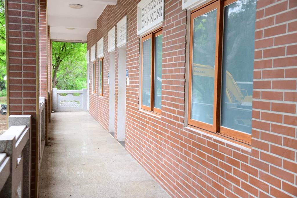 THẦY NHẬT TỪ CÙNG BAN LÃNH ĐẠO ĐẠO TRÀNG ĐẠO PHẬT NGÀY NAY KIỂM TRA TIẾN ĐỘ THI CÔNG TĂNG XÁ CHÙA GIÁC NGỘ (XÃ ĐẤT ĐỎ, TP.HCM)