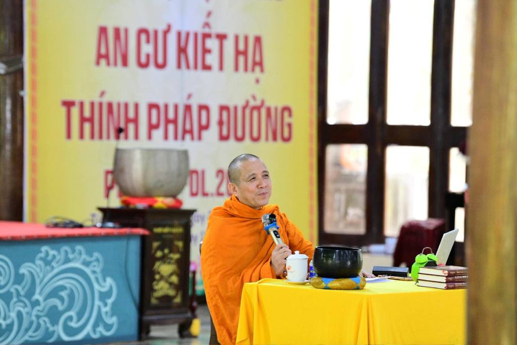 ỨNG DỤNG PHẬT PHÁP GIỮA ĐỜI THƯỜNG TỪ BA CHẤT LIỆU TỈNH THỨC: CHÁNH NIỆM, TỪ BI VÀ TRÍ TUỆ