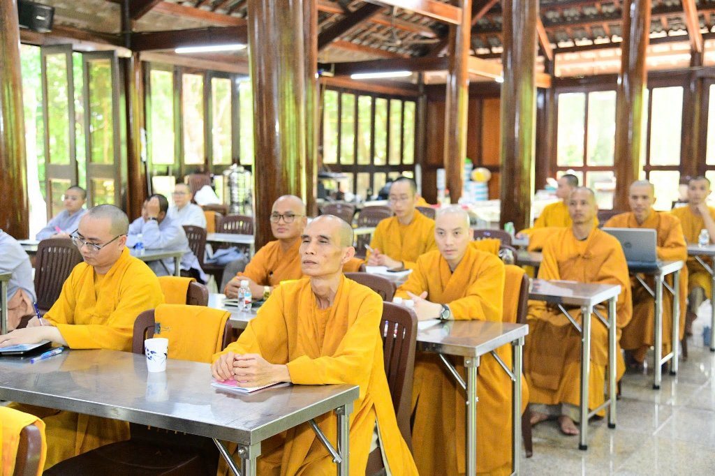 TT. THÍCH GIÁC HOÀNG: SỰ CĂN BẰNG GIỮA PHÁP HỌC VÀ PHÁP HÀNH