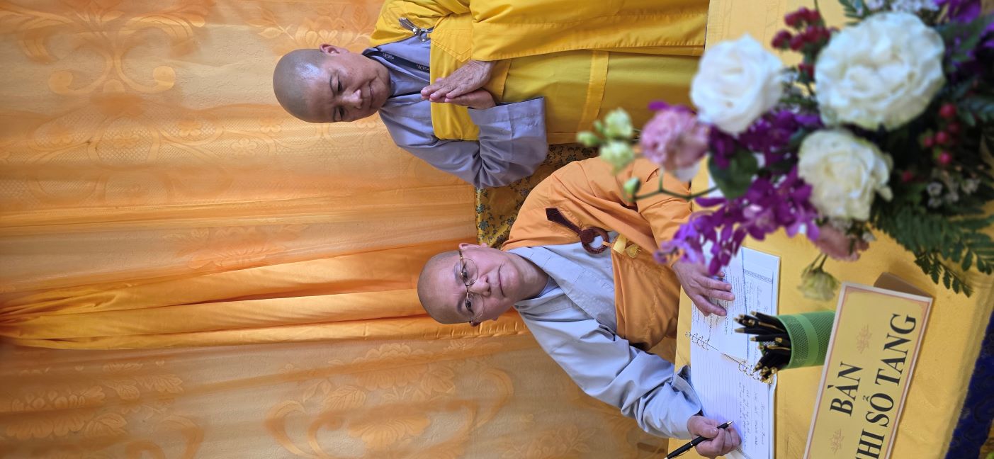 THÀNH KÍNH PHÂN ƯU