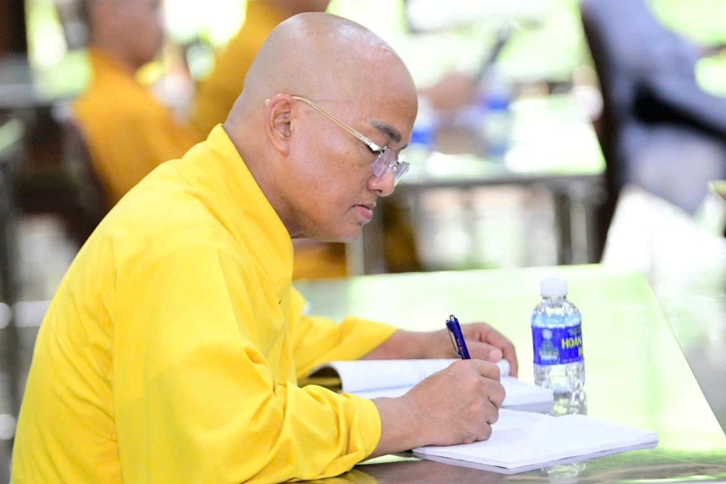 PHÁP BẢO: HỌC ĐỂ HIỂU, HÀNH ĐỂ THOÁT KHỔ