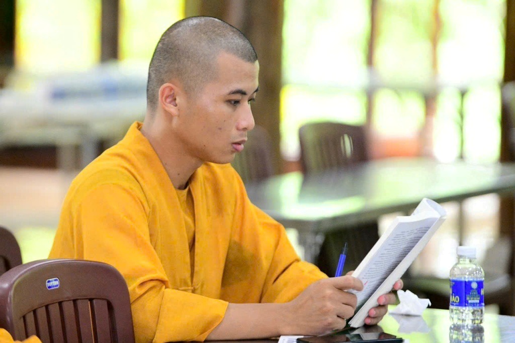 PHÁP BẢO: HỌC ĐỂ HIỂU, HÀNH ĐỂ THOÁT KHỔ