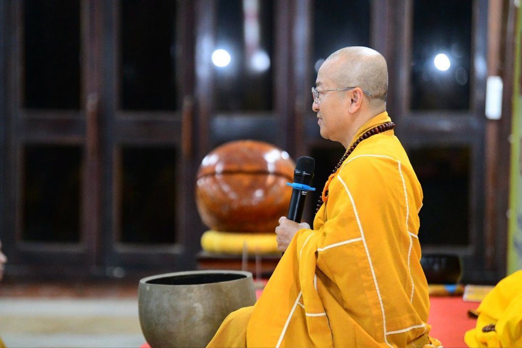 THIỀN TỌA – THỜI KHÓA KHÔNG THỂ THIẾU TRONG MÙA AN CƯ KIẾT HẠ