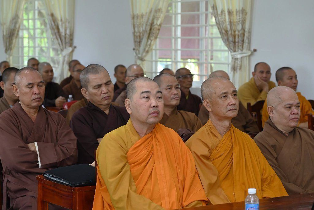 “LÝ TƯỞNG XUẤT TRẦN” – NUÔI DƯỠNG CHÍ NGUYỆN, VỮNG BƯỚC ĐƯỜNG TU