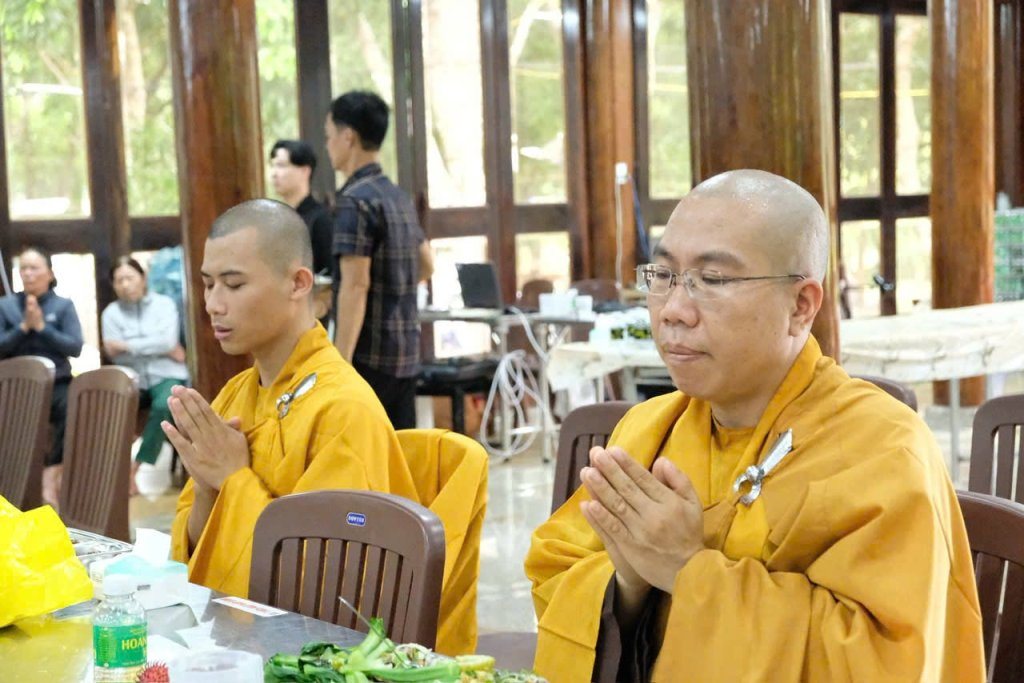 ĐẠO TRÀNG ĐẠO PHẬT NGÀY NAY CÚNG DƯỜNG TRƯỜNG HẠ CHÙA GIÁC NGỘ - ĐẤT ĐỎ (TP.HCM)