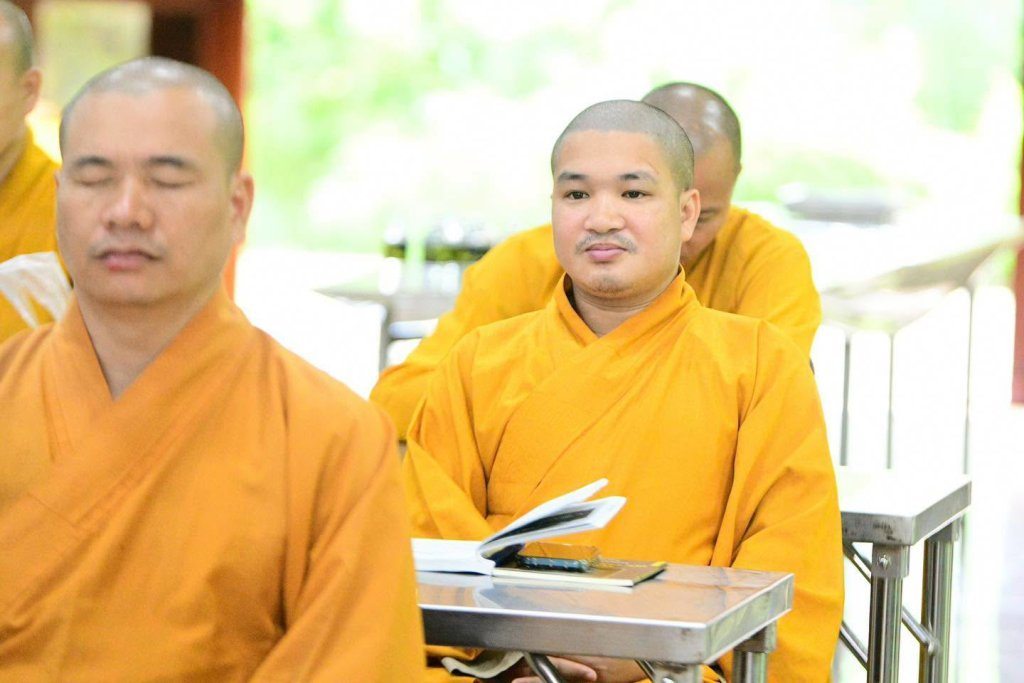 CHÁNH NIỆM TRONG TỪNG HÀNH ĐỘNG