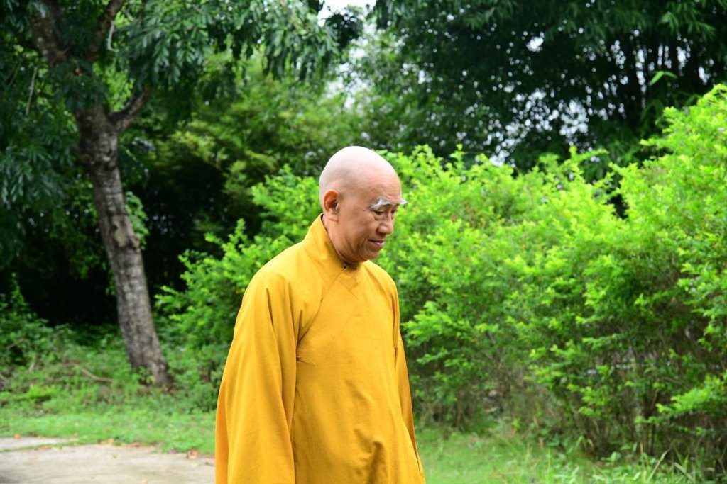 HT. THÍCH TÂM ĐỨC: TRAU DỒI GIỚI – ĐỊNH – TUỆ ĐỂ TĂNG TRƯỞNG ĐẠO LỰC TRONG MÙA AN CƯ