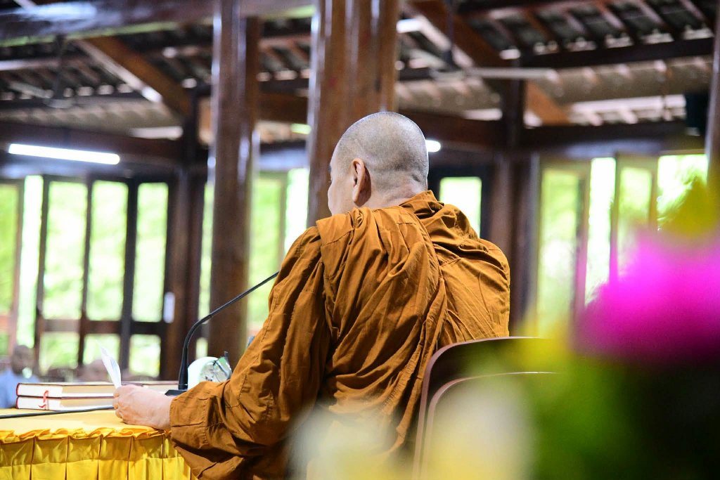 HIỂU ĐÚNG LỜI PHẬT DẠY QUA NỀN VĂN HỌC CHÚ GIẢI PALI