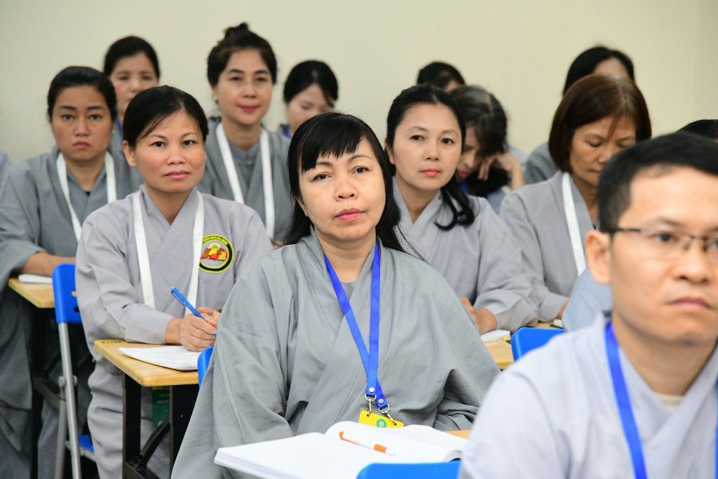 “NGÀY PHẬT CHUYỂN PHÁP LUÂN” – TỪ BÁNH XE CHÁNH PHÁP ĐẾN TRÁCH NHIỆM HOẰNG PHÁP HÔM NAY
