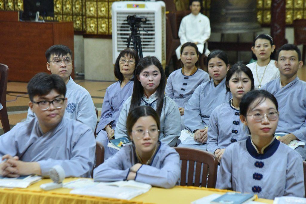 Lễ Quy Y Tam Bảo Tại Chùa Giác Ngộ: Bước Ngoặt Tâm Linh Và Lời Dặn Dò Từ Xa Của Thượng Tọa Thích Nhật Từ