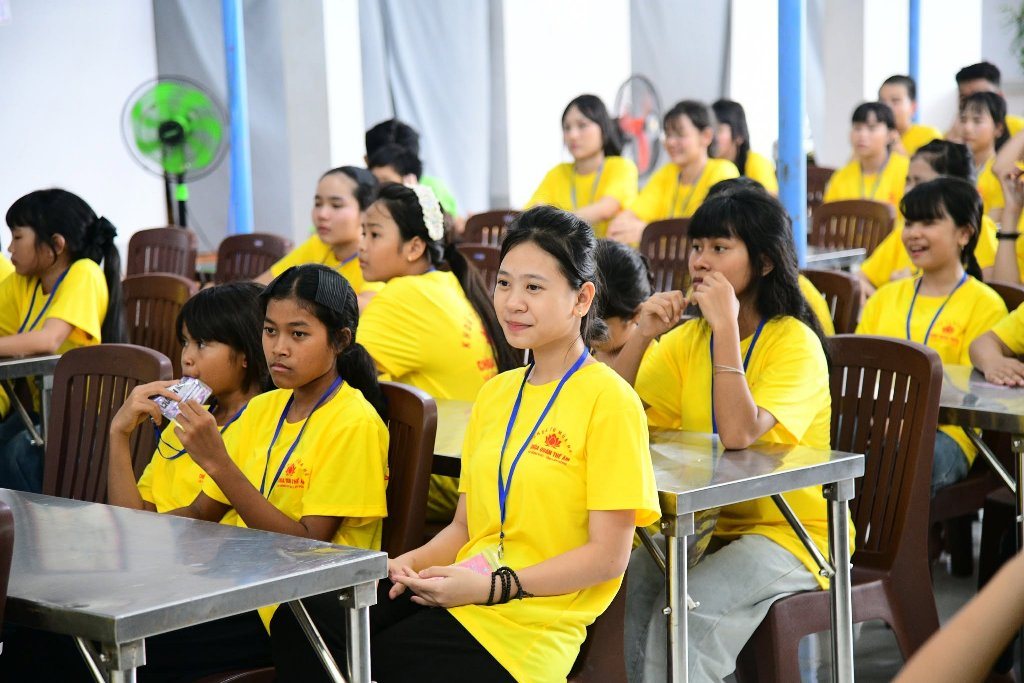 Sôi nổi Gameshow "Kim Sư Asoka" tại Khóa tu mùa hè Chùa Quan Thế Âm