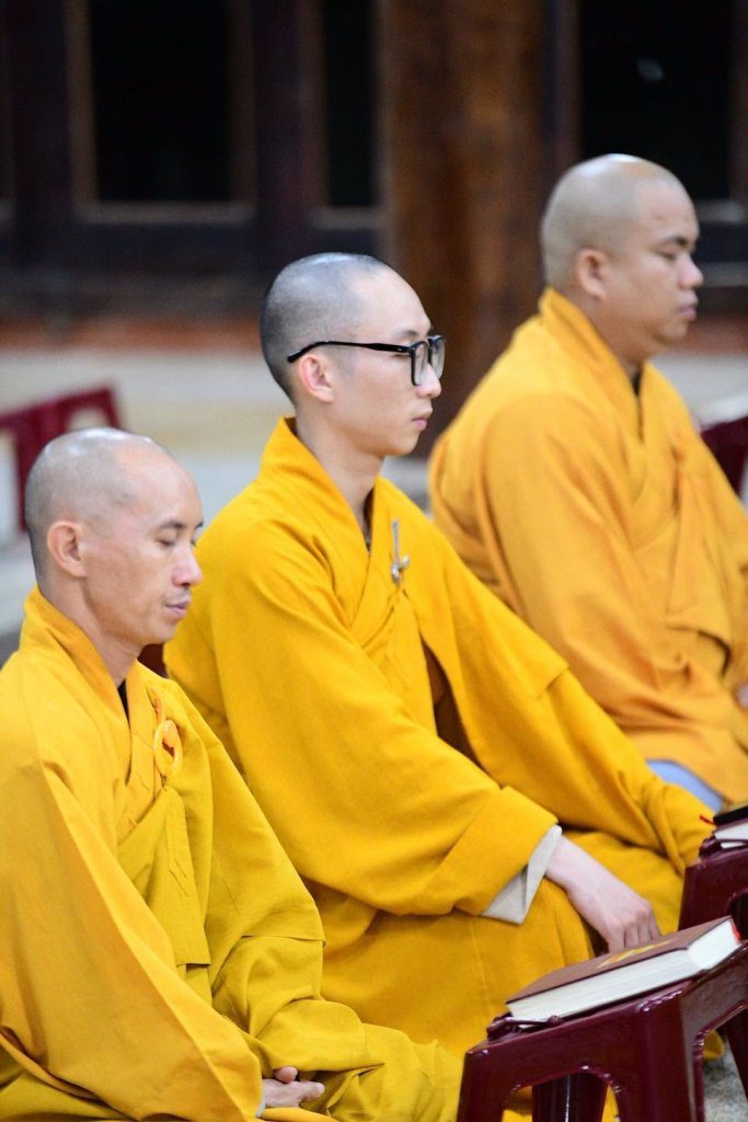 THIỀN TỌA – THỜI KHÓA KHÔNG THỂ THIẾU TRONG MÙA AN CƯ KIẾT HẠ