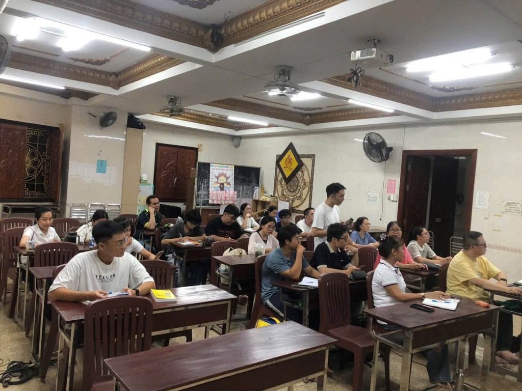 LỚP TIẾNG ANH GIAO TIẾP ĐÃ CHÍNH THỨC KHAI GIẢNG