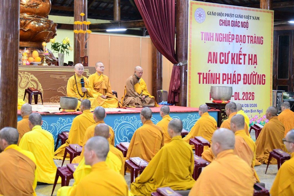 THIỀN TỌA – THỜI KHÓA KHÔNG THỂ THIẾU TRONG MÙA AN CƯ KIẾT HẠ