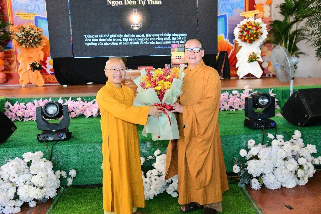 TRANG BỊ NỘI LỰC CHO TUỔI TRẺ TRONG KỶ NGUYÊN SỐ 