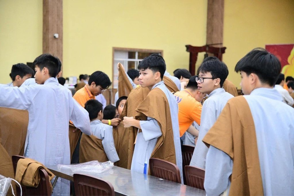 Hơn 300 khóa sinh đã chính thức trở về Chùa Giác Ngộ Đất Đỏ để tham dự Khóa Tu Xuất Gia Báo Hiếu lần thứ 5
