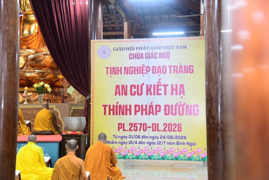 THIỀN TỌA – THỜI KHÓA KHÔNG THỂ THIẾU TRONG MÙA AN CƯ KIẾT HẠ