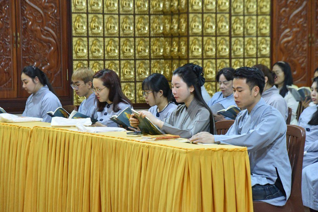 Lễ Quy Y Tam Bảo Tại Chùa Giác Ngộ: Bước Ngoặt Tâm Linh Và Lời Dặn Dò Từ Xa Của Thượng Tọa Thích Nhật Từ