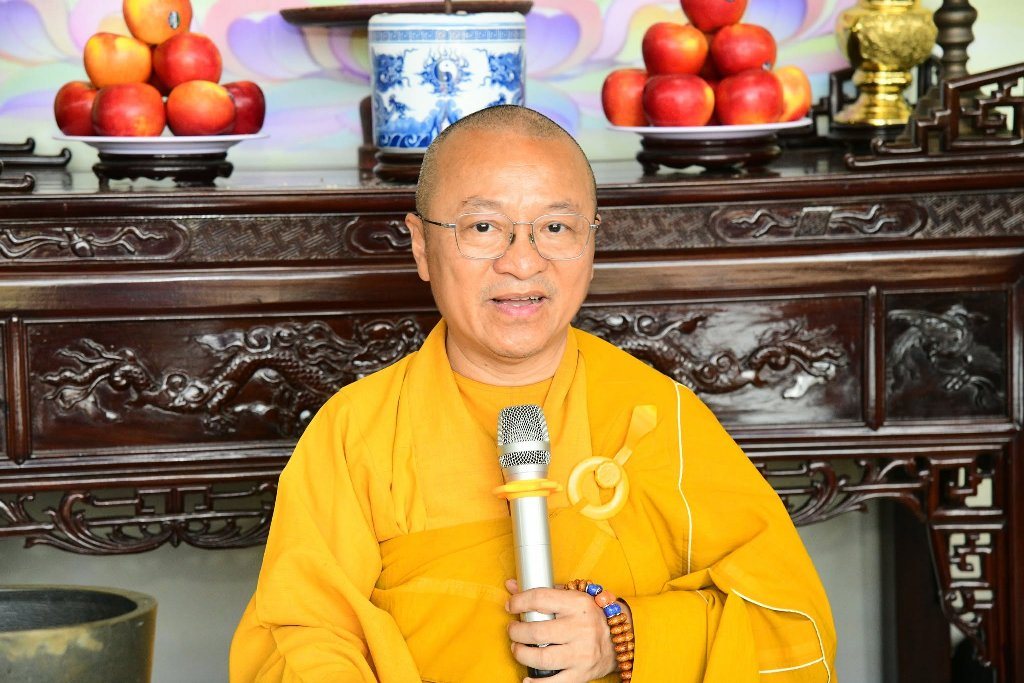 TT. THÍCH NHẬT TỪ CHIA SẺ NGHỆ THUẬT CHUYỂN HÓA KHỔ ĐAU VÀ NUÔI DƯỠNG TÂM AN NHIÊN TẠI CHÙA BẰNG (HÀ NỘI)