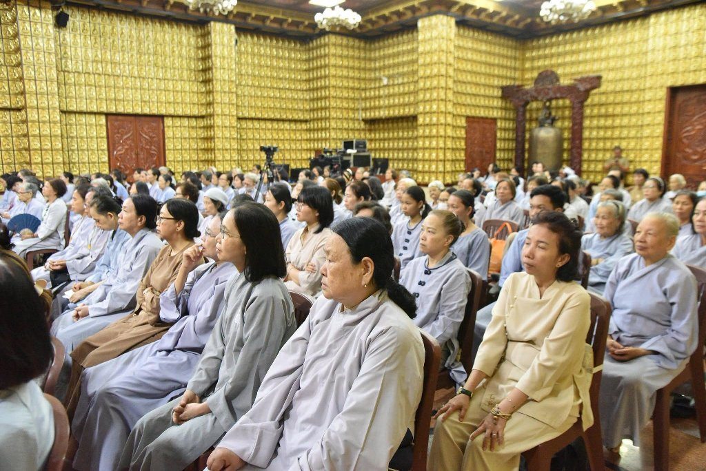 GHI NHỚ VÔ THƯỜNG ĐỂ TINH TẤN TRÊN ĐƯỜNG TU