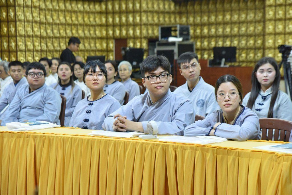 Lễ Quy Y Tam Bảo Tại Chùa Giác Ngộ: Bước Ngoặt Tâm Linh Và Lời Dặn Dò Từ Xa Của Thượng Tọa Thích Nhật Từ