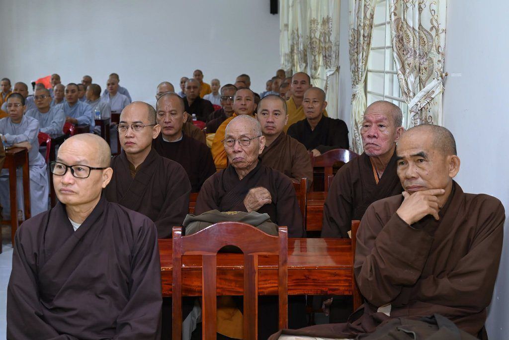 “LÝ TƯỞNG XUẤT TRẦN” – NUÔI DƯỠNG CHÍ NGUYỆN, VỮNG BƯỚC ĐƯỜNG TU