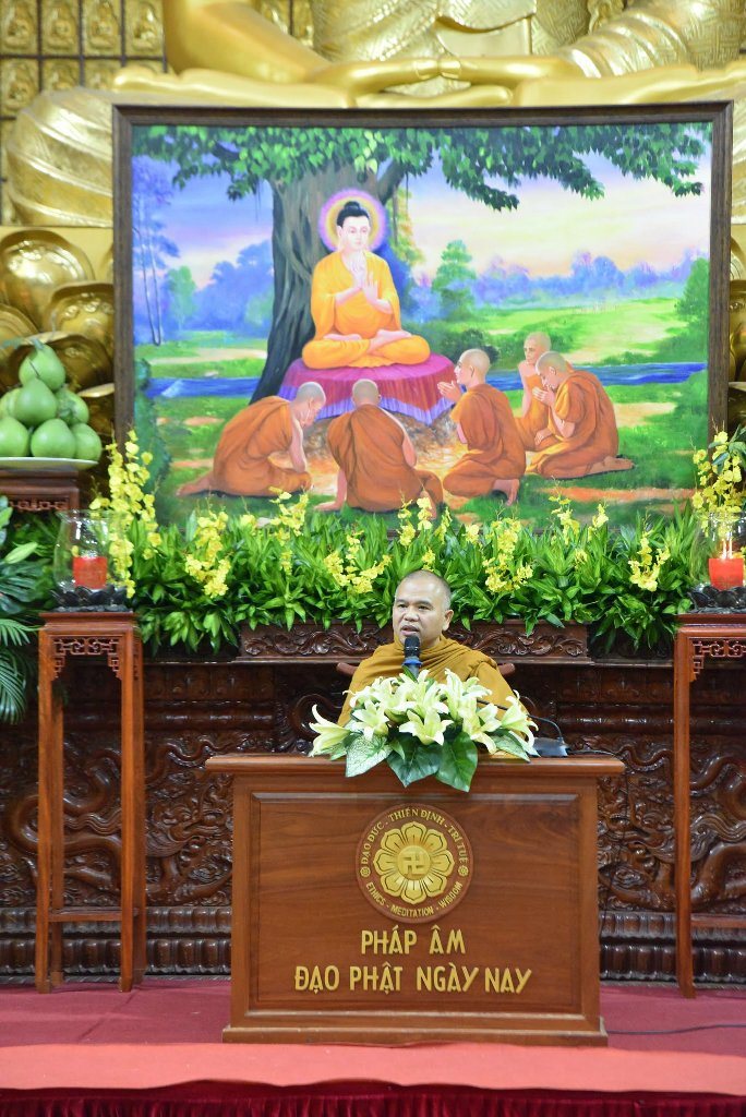 CHÙA GIÁC NGỘ TRANG NGHIÊM TƯỞNG NIỆM NGÀY ĐỨC PHẬT CHUYỂN PHÁP LUÂN