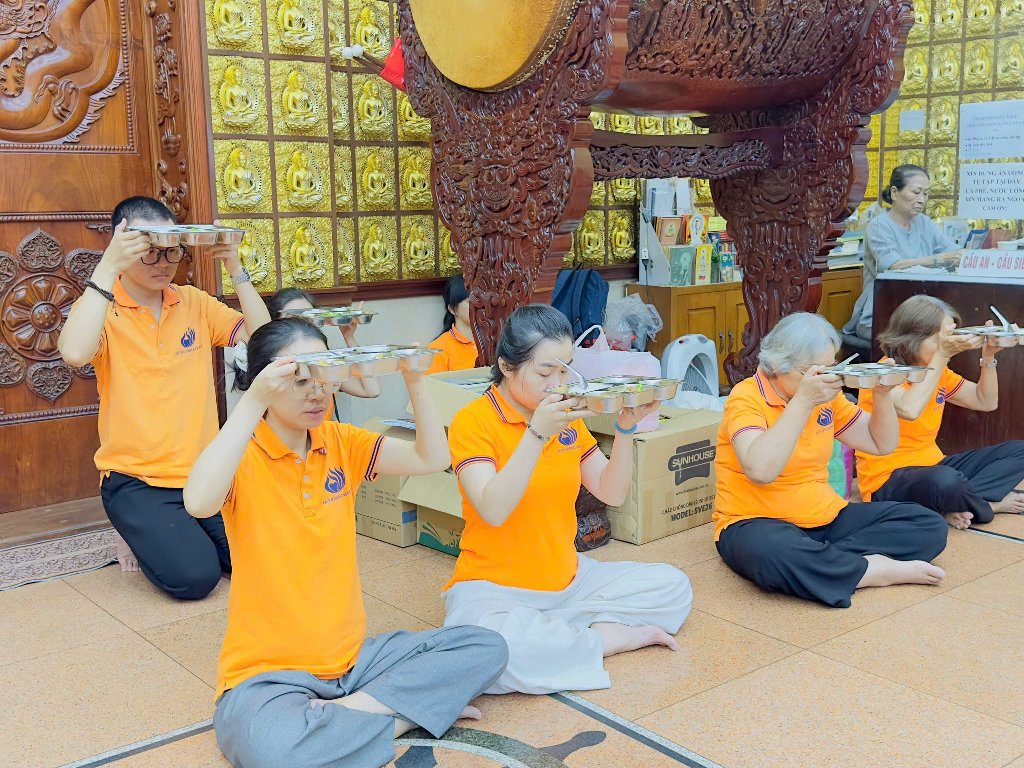 KHÓA TU NGÀY AN LẠC TẠI CHÙA GIÁC NGỘ – TỪ XÂY DỰNG ĐẠO TRÀNG KIÊN CỐ ĐẾN THẤU HIỂU TỬ SINH