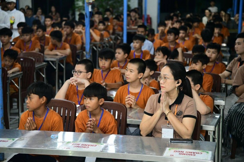 CHÙA QUAN THẾ ÂM: KHAI MẠC KHÓA TU MÙA HÈ 2026 - GIEO HẠT GIỐNG HIẾU HẠNH CHO TUỔI TRẺ