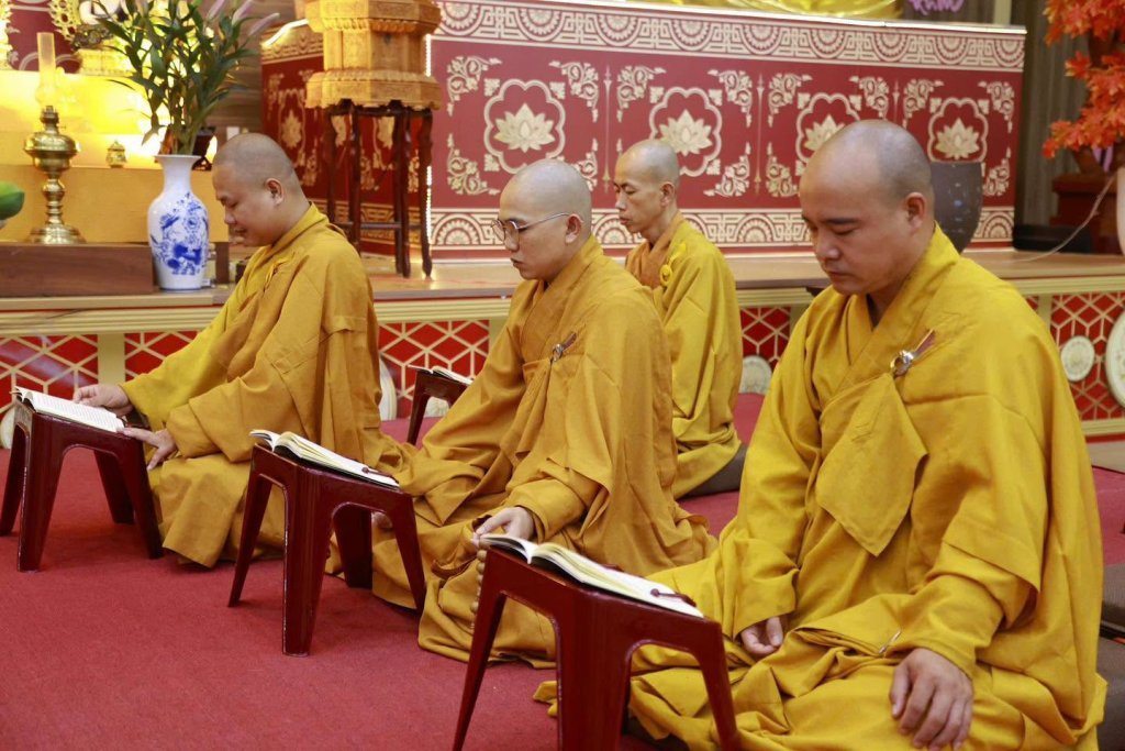TRANG NGHIÊM LỄ BỐ-TÁT TẠI TRƯỜNG HẠ CHÙA GIÁC NGỘ – XÃ ĐẤT ĐỎ 