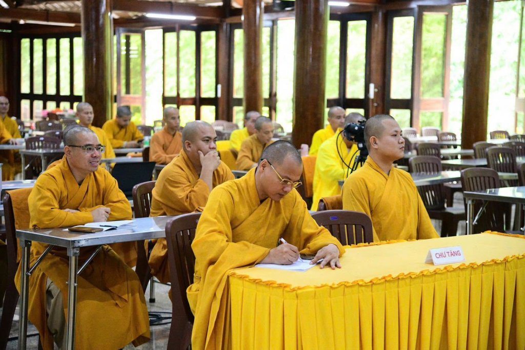 CHỈ THỰC HÀNH MỚI TIẾN BỘ TRÊN ĐƯỜNG TU