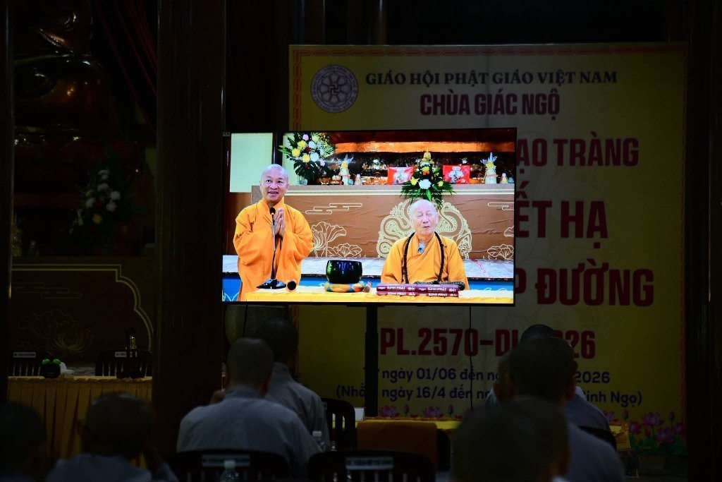 NGƯỜI XUẤT GIA PHẢI NUÔI LỚN TÂM NGUYỆN HOẰNG PHÁP LỢI SINH