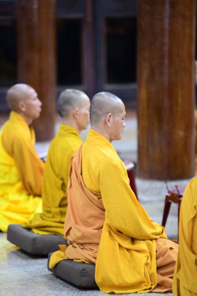 THIỀN TỌA – THỜI KHÓA KHÔNG THỂ THIẾU TRONG MÙA AN CƯ KIẾT HẠ