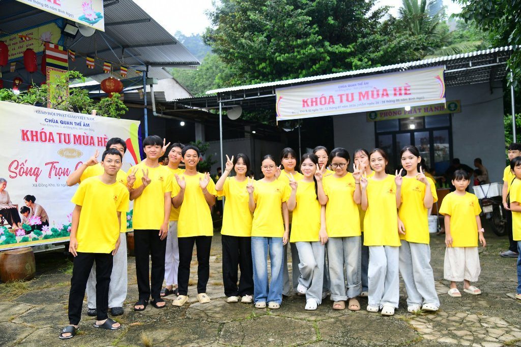 RỘN RÀNG CÔNG TÁC CHUẨN BỊ KHÓA TU MÙA HÈ “SỐNG TRỌN CHỮ HIẾU” LẦN IV TẠI CHÙA QUAN THẾ ÂM