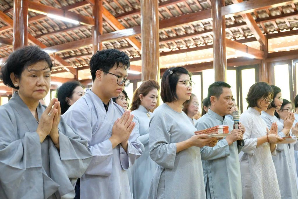 ĐẠO TRÀNG ĐẠO PHẬT NGÀY NAY CÚNG DƯỜNG TRƯỜNG HẠ CHÙA GIÁC NGỘ - ĐẤT ĐỎ (TP.HCM)