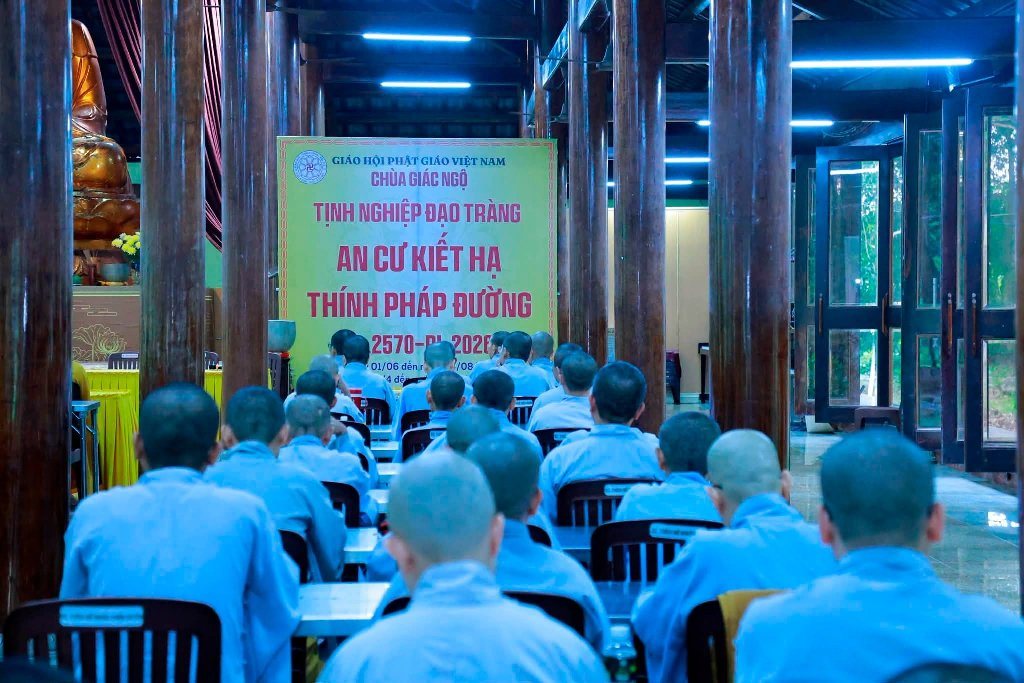 TT.TS. Thích Trí Định Chia Sẻ Pháp Thoại Tại Trường Hạ Chùa Giác Ngộ (xã Đất Đỏ, TP. HCM)