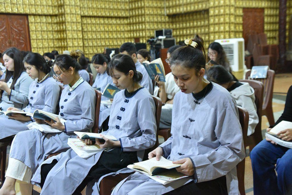 Lễ Quy Y Tam Bảo Tại Chùa Giác Ngộ: Bước Ngoặt Tâm Linh Và Lời Dặn Dò Từ Xa Của Thượng Tọa Thích Nhật Từ