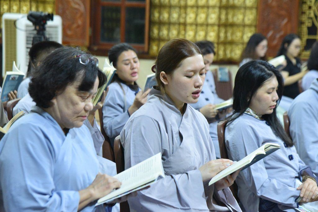 Lễ Quy Y Tam Bảo Tại Chùa Giác Ngộ: Bước Ngoặt Tâm Linh Và Lời Dặn Dò Từ Xa Của Thượng Tọa Thích Nhật Từ