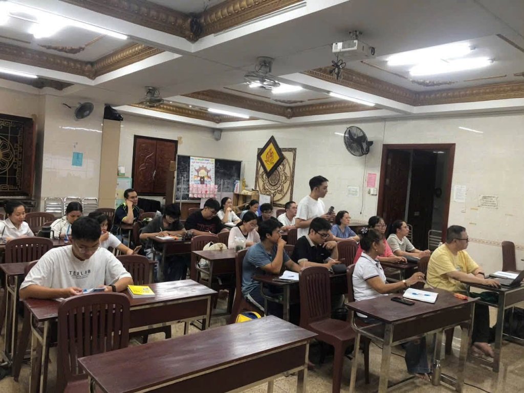 LỚP TIẾNG ANH GIAO TIẾP ĐÃ CHÍNH THỨC KHAI GIẢNG