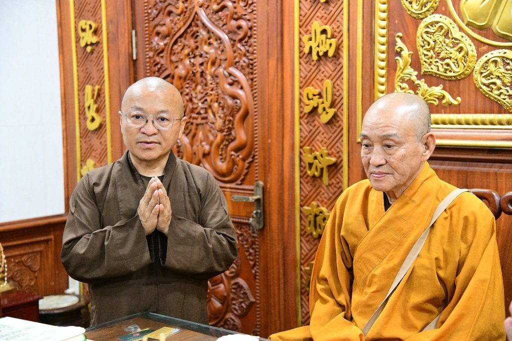 HÒA THƯỢNG THÍCH THIỆN HỶ QUANG LÂM THĂM CHÙA GIÁC NGỘ