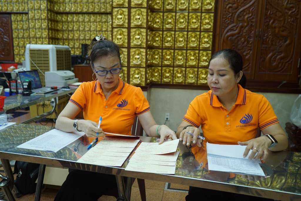 LAN TỎA HẠNH NGUYỆN BỒ-TÁT: HƠN 200 TÌNH NGUYỆN VIÊN THAM GIA HIẾN MÁU NHÂN ĐẠO LẦN THỨ 135 TẠI CHÙA GIÁC NGỘ