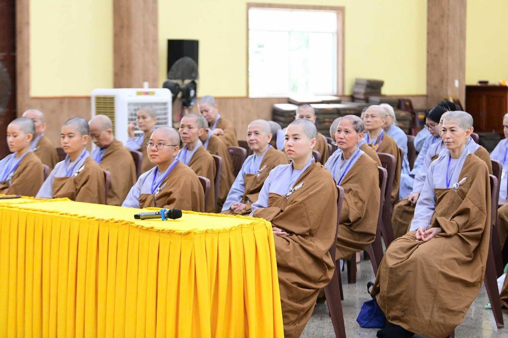 KINH NGHIỆM XUẤT GIA VÀ TU HỌC CỦA ĐỨC PHẬT – TỪ CHÍ NGUYỆN GIẢI THOÁT ĐẾN HÀNH TRÌNH PHỤNG SỰ NHÂN SINH
