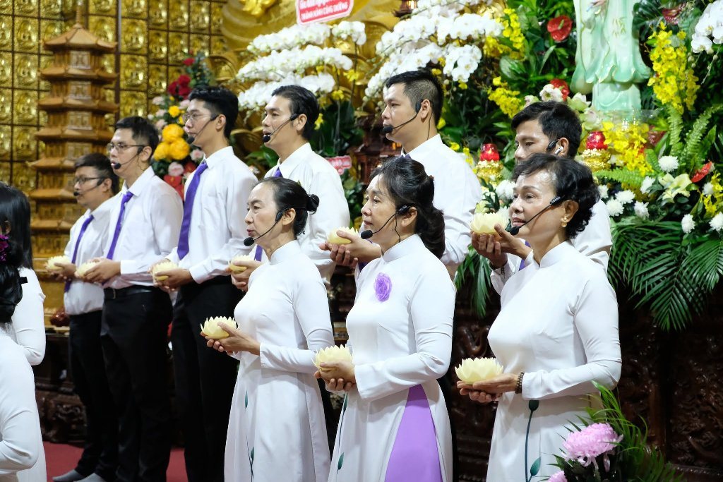 TRANG NGHIÊM LỄ TƯỞNG NIỆM NGÀY BỒ-TÁT QUÁN THẾ ÂM THÀNH ĐẠO TẠI CHÙA GIÁC NGỘ