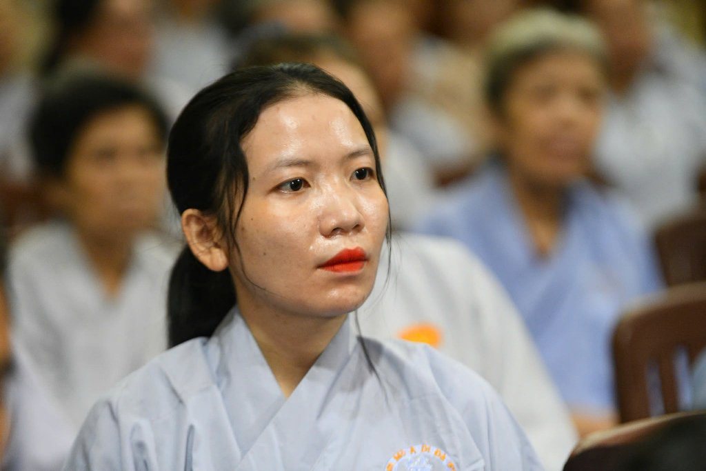 NHẬN DIỆN LỖI VÀ SÁM HỐI - BÀI HỌC TU TẬP SÂU SẮC TRONG KHÓA TU NGÀY AN LẠC MÙA VU LAN