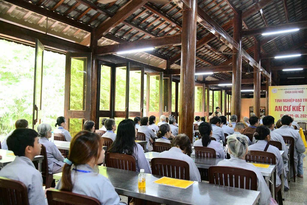 QUYẾN THUỘC TRONG ĐẠO – NUÔI DƯỠNG TÌNH PHÁP LỮ, CÙNG NHAU TU HỌC VÀ CHUYỂN HÓA