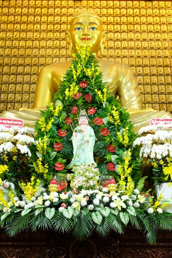 TRANG NGHIÊM LỄ TƯỞNG NIỆM NGÀY BỒ-TÁT QUÁN THẾ ÂM THÀNH ĐẠO TẠI CHÙA GIÁC NGỘ