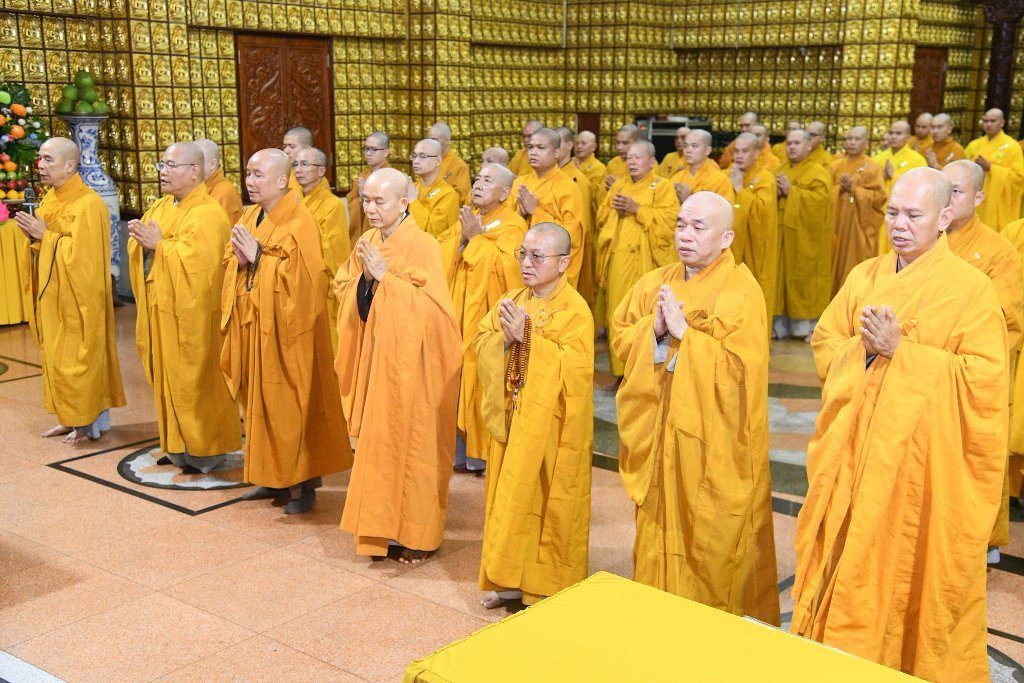 TP.HCM: TRANG NGHIÊM LỄ TỰ TỨ VÀ TẠ PHÁP MÃN HẠ TẠI CHÙA GIÁC NGỘ